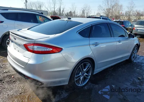 2015 Ford Fusion Titanium z USA, uszkodzony, nr VIN 3FA6P0K96FR158746